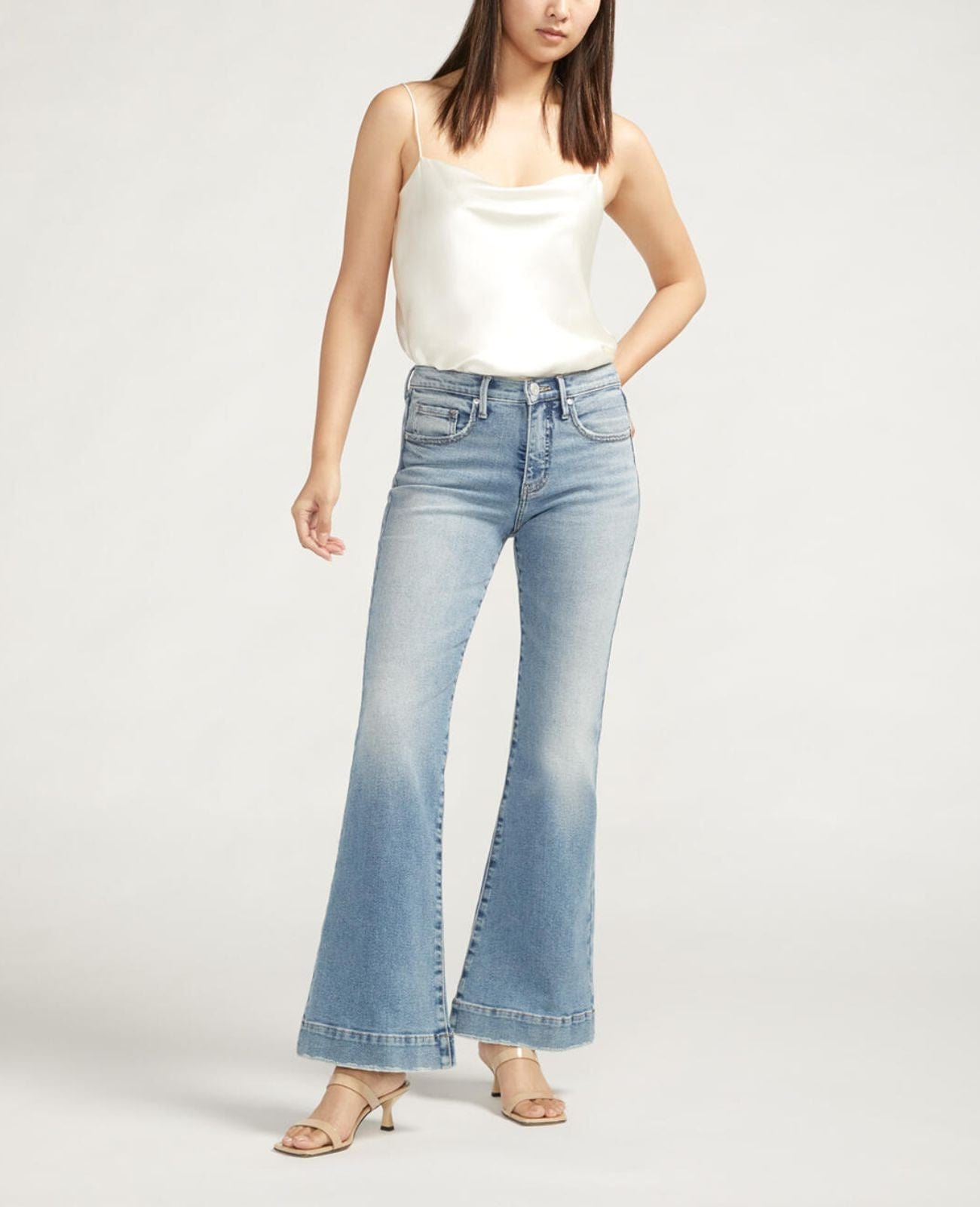 Kimchi Blue Lily Sequin Flare Pant